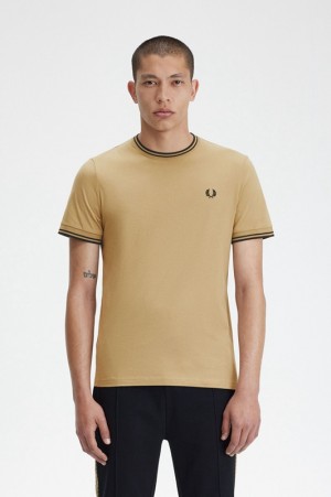 Fred Perry Twin Tipped Men's T Shirts Dark Yellow | DAO-948052