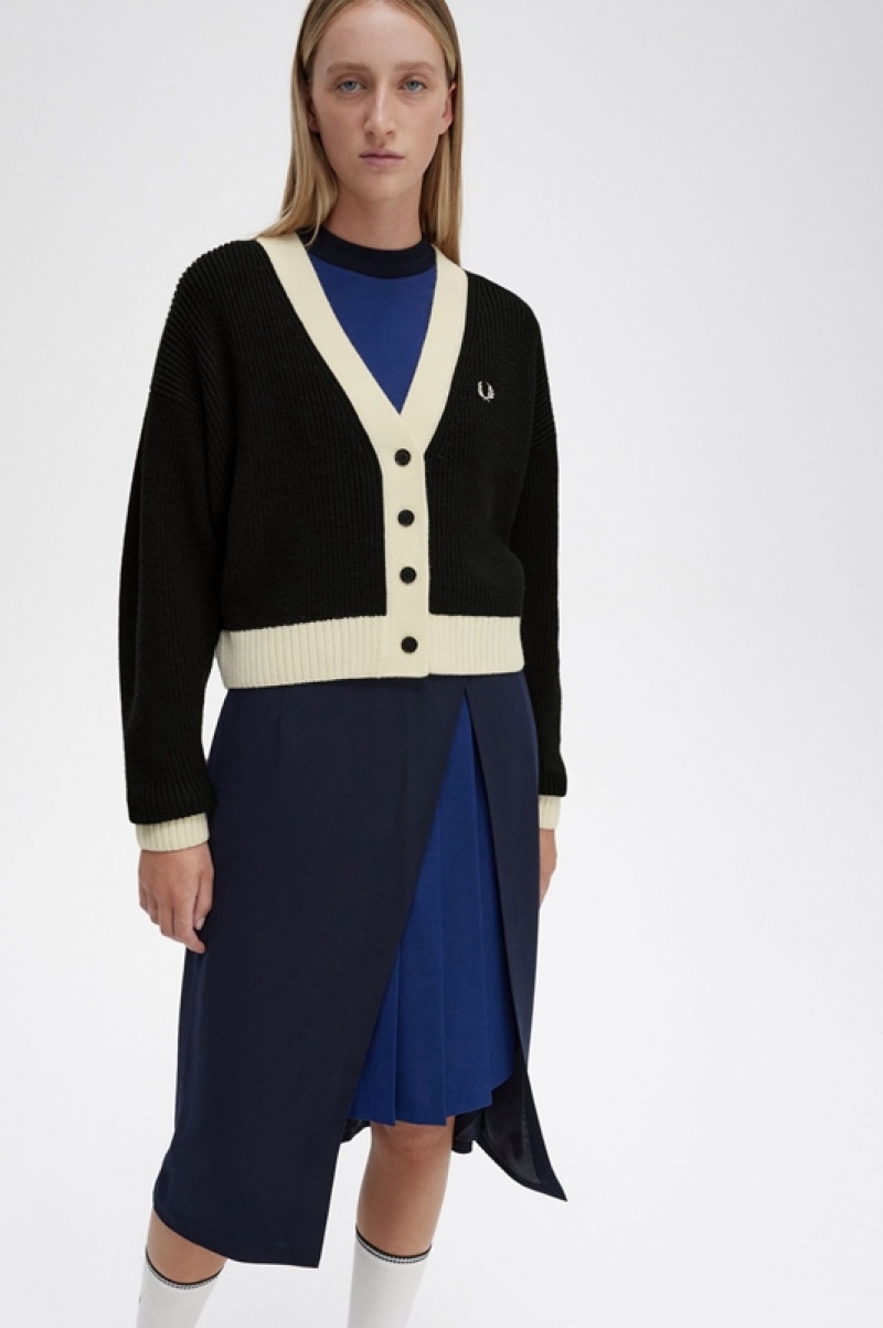 Fred Perry Button-Through Women's Cardigan Black | MUT-850721