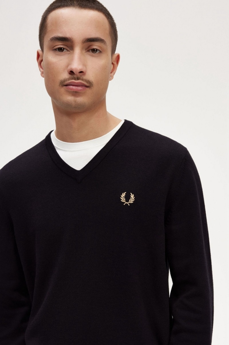 Fred Perry Classic V-Neck Men's Sweaters Black | WHO-851670