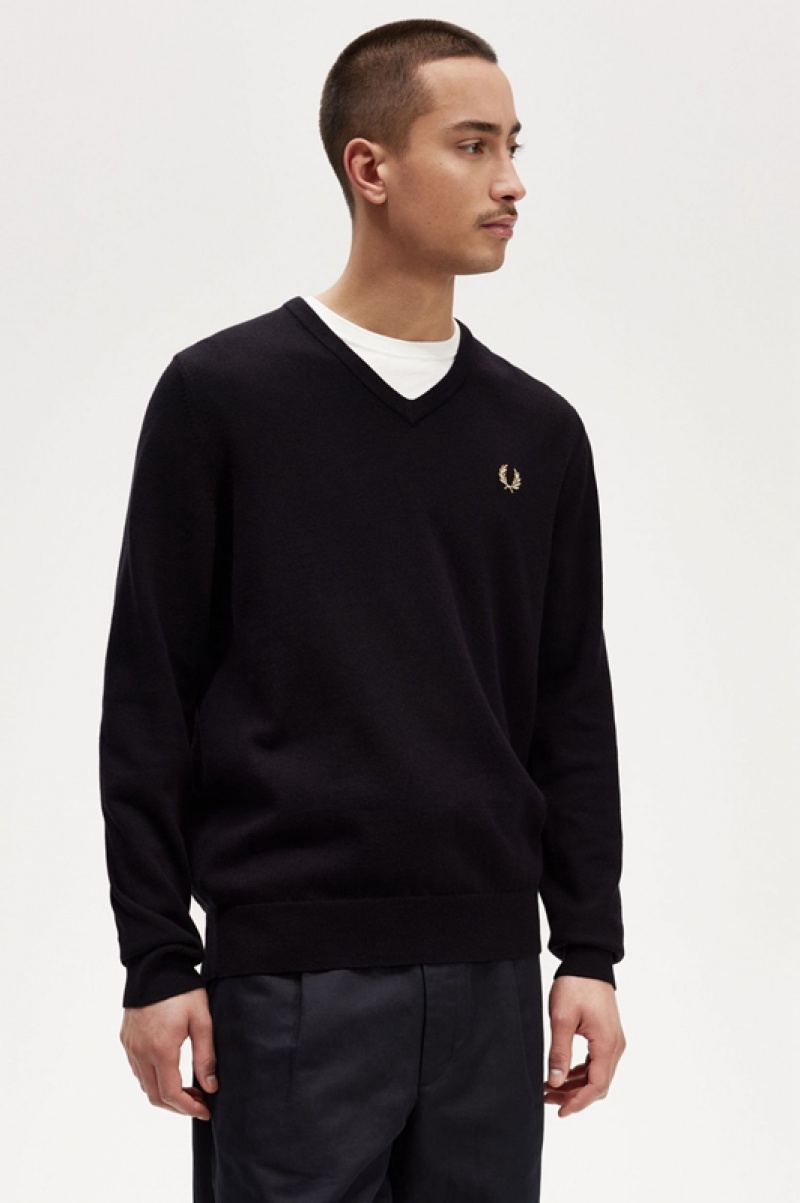 Fred Perry Classic V-Neck Men's Sweaters Black | WHO-851670