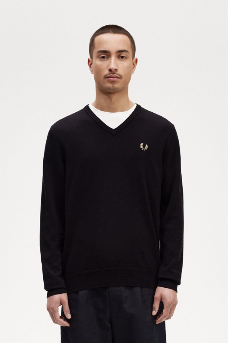 Fred Perry Classic V-Neck Men\'s Sweaters Black | WHO-851670