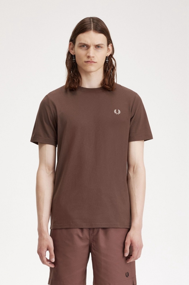 Fred Perry Crew Neck Men\'s T Shirts Chocolate | DMP-439617