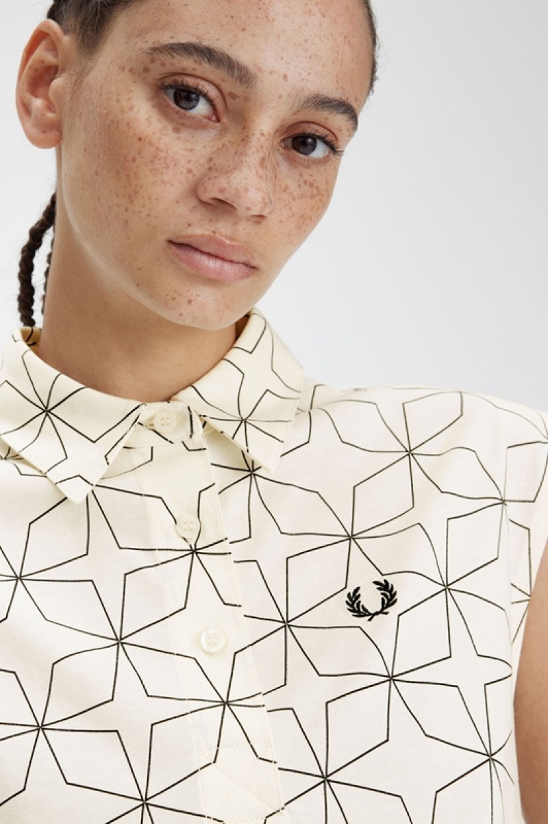 Fred Perry Geometric Print Jersey Women's Shirts White | DQB-548297