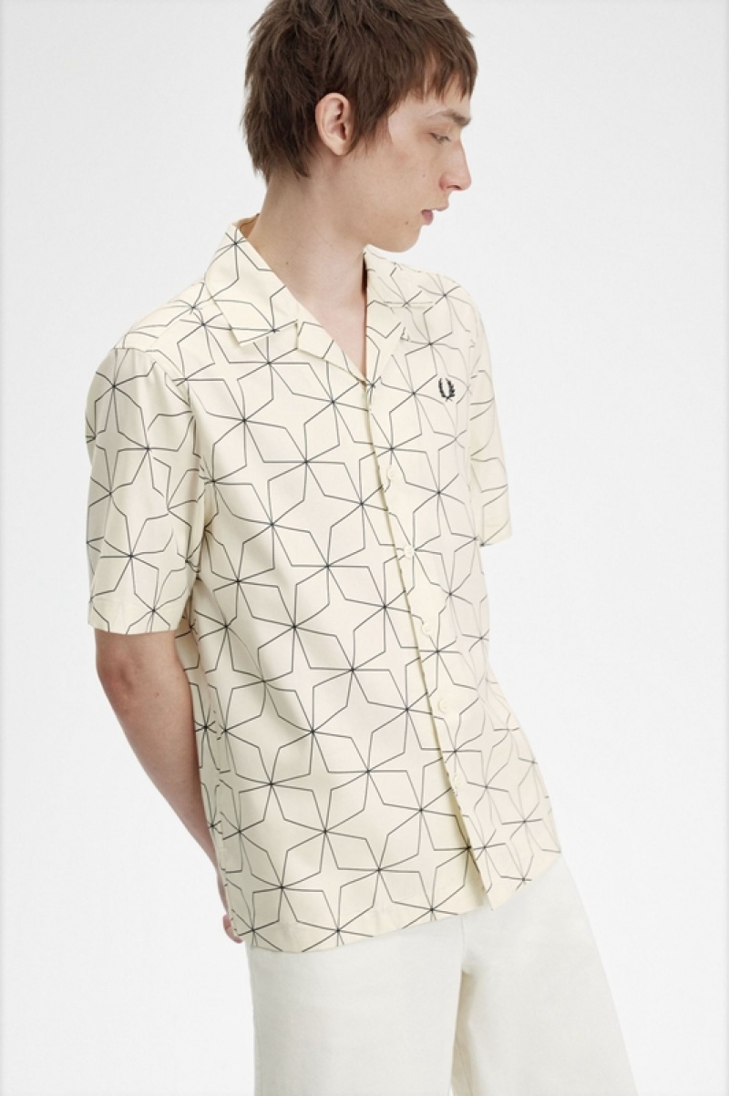 Fred Perry Geometric Print Revere Collar Men's Shirts White | SQE-308265