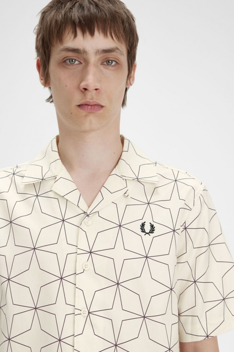 Fred Perry Geometric Print Revere Collar Men's Shirts White | SQE-308265