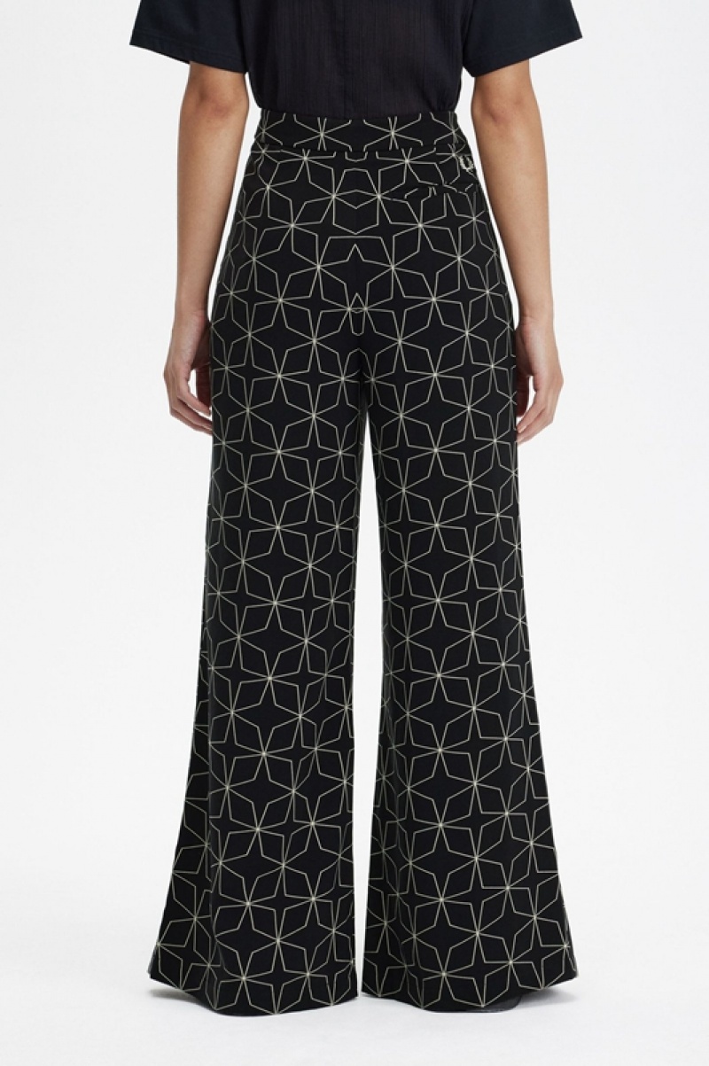 Fred Perry Geometric Print Women's Pants Black | INE-542869