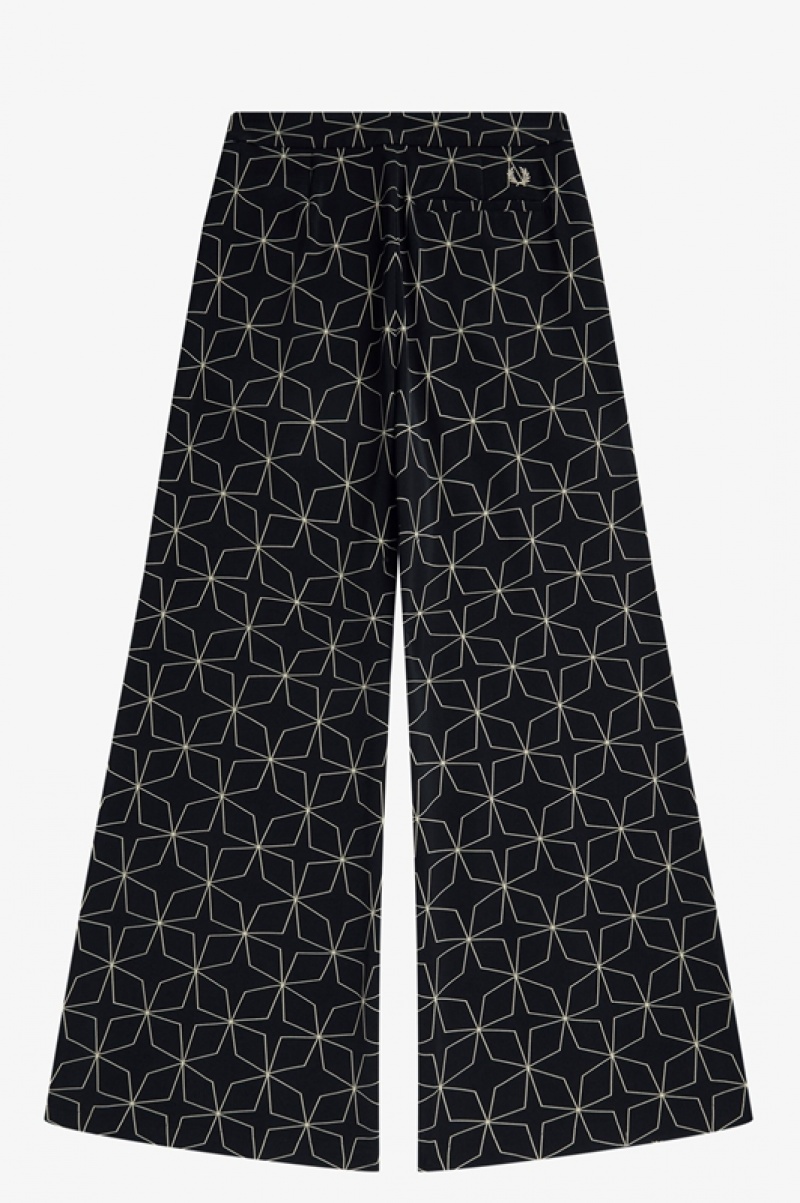 Fred Perry Geometric Print Women's Pants Black | INE-542869