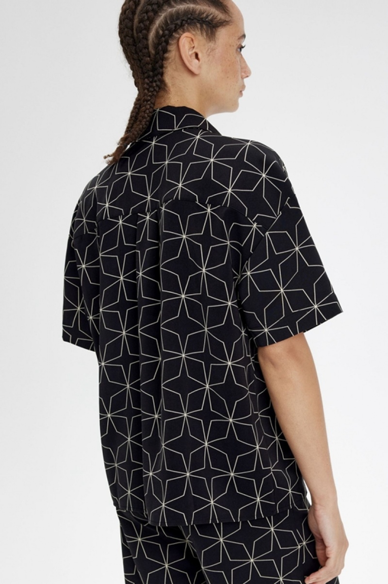 Fred Perry Geometric Print Women's Shirts Black | POH-819204