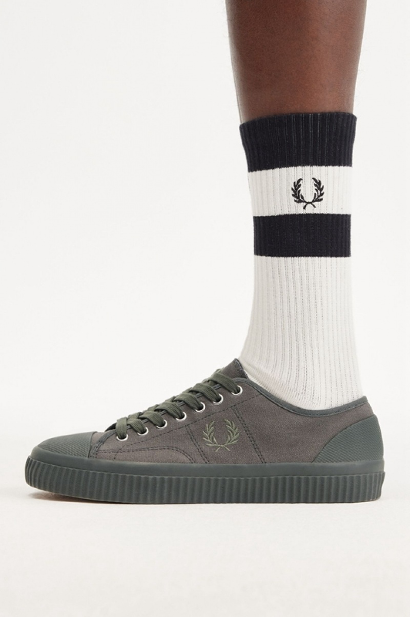 Fred Perry Low Hughes Men's Sneakers Grey | UQG-520896