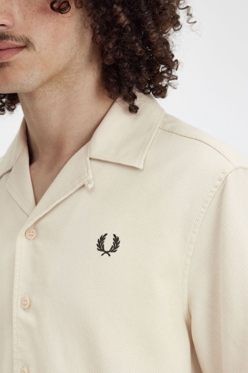 Fred Perry Piqué Texture Revere Collar Men's Shirts Beige | SCH-639478