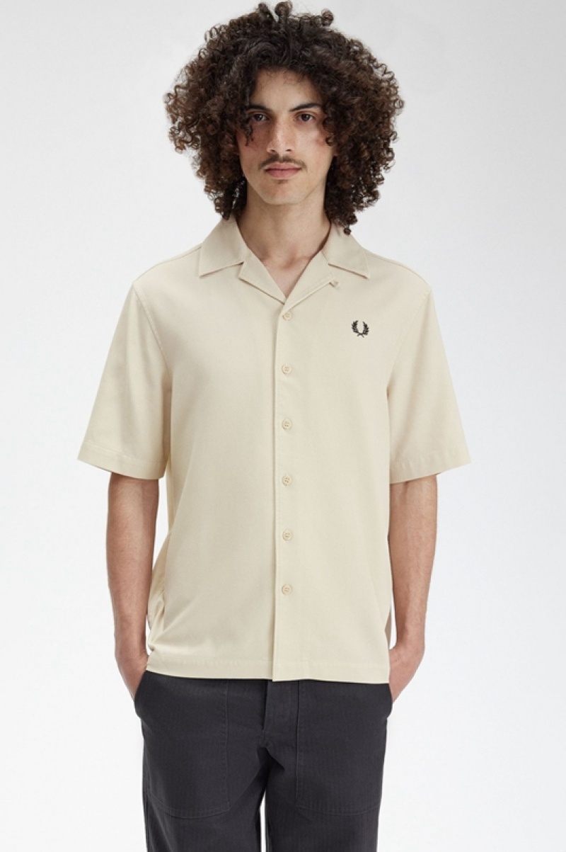 Fred Perry Piqué Texture Revere Collar Men's Shirts Beige | SCH-639478